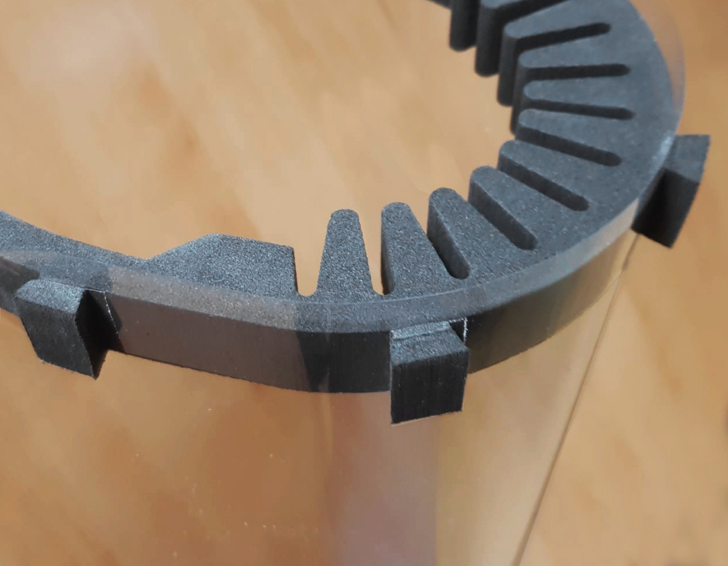 Distanziali per maschere facciali sanitarie